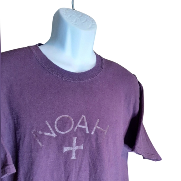 Noah NYC | Eggplant | Big Logo | Cross Tee | XL - Picture 7 of 8